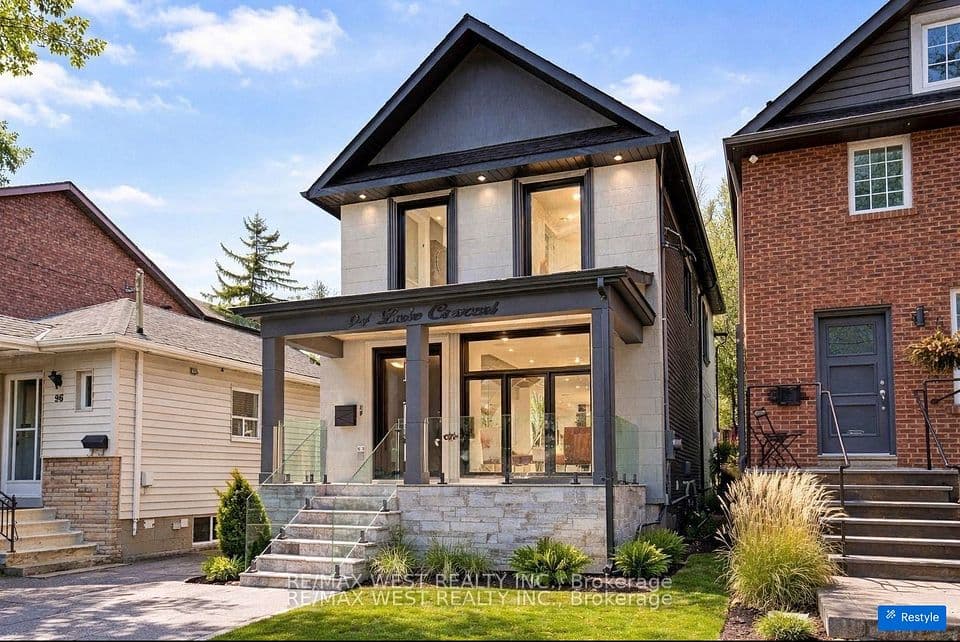 94 Lake Crescent, Toronto, ON M8V 1W1 – main photo
