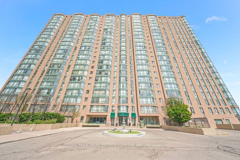 145 Hillcrest Avenue 1907, Mississauga, ON L5B 3Z1 – main photo