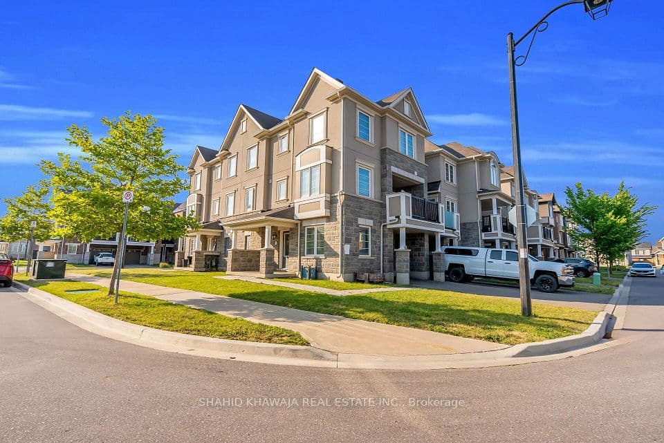 875 Sumac Crescent, Milton, ON L6X 3A2 – photo 3