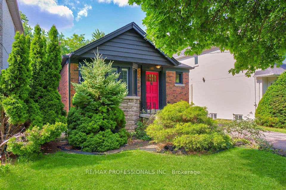 146 Government Road, Toronto, ON M8X 1W5 – photo 3