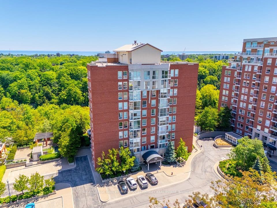 50 Old Mill Road 706, Oakville, ON L6J 7W1 – photo 2