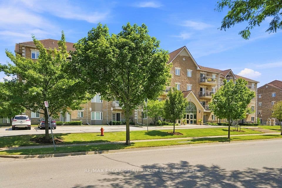 4016 Kilmer Drive 101, Burlington, ON L7M 5A7 – photo 3