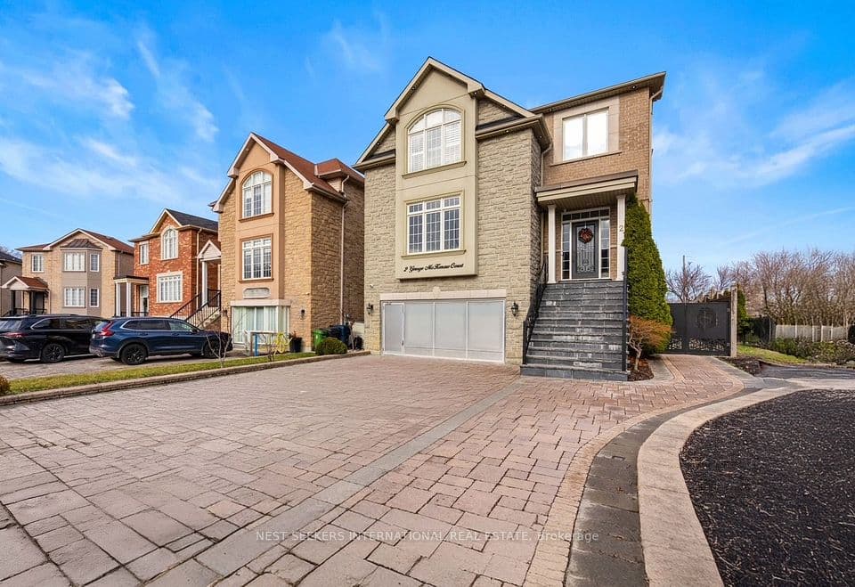 2 George McKenzie Court, Toronto, ON M9M 0E1 – main photo