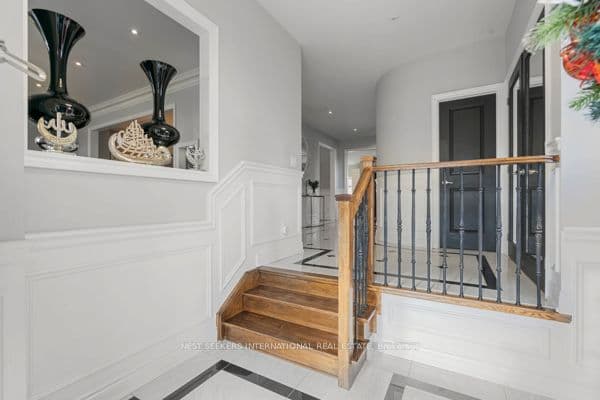 2 George McKenzie Court, Toronto, ON M9M 0E1 – photo 3