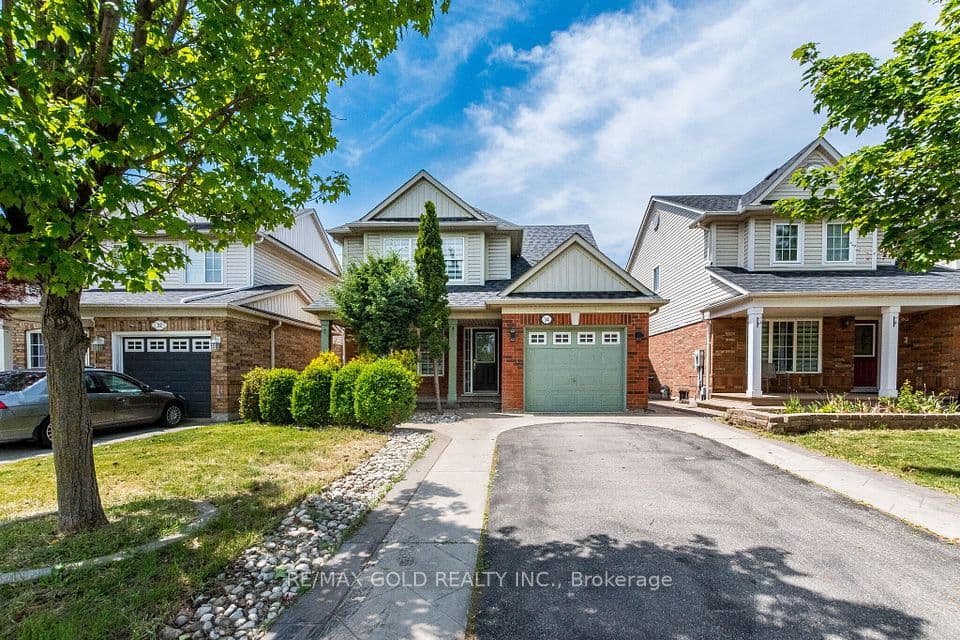 34 Worthington Avenue, Brampton, ON L7A 1M9 – photo 2