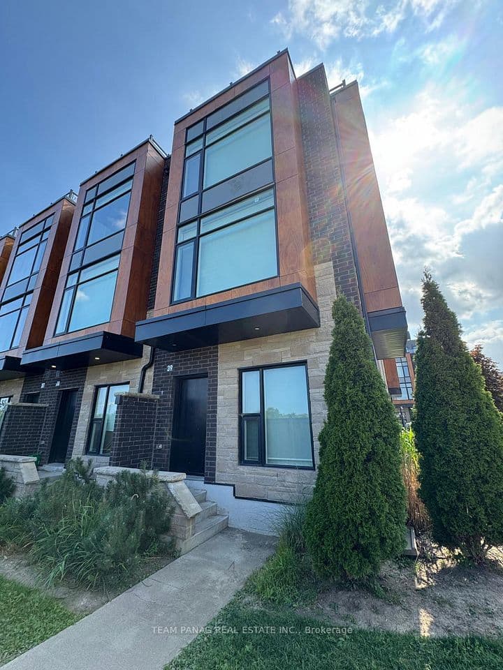 200 Malta Avenue 39, Brampton, ON L6Y 6H8 – photo 3