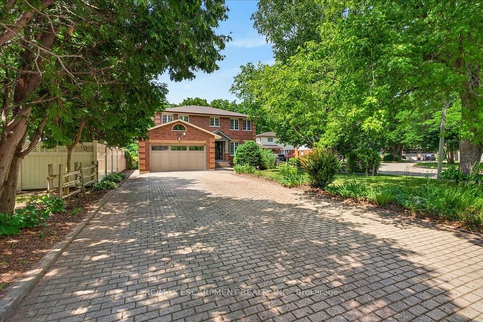 339 Kingsway Place, Milton, ON L9T 4C8 – main photo