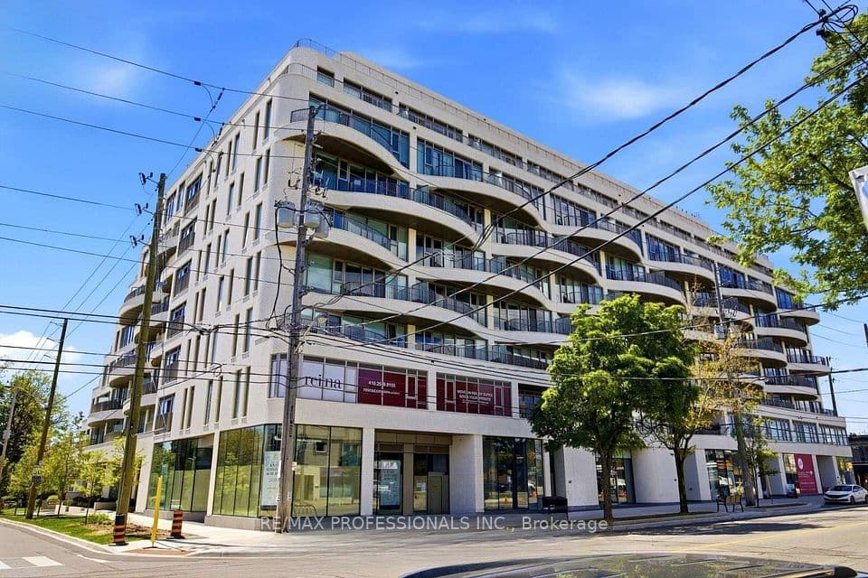 689 The Queensway Street 301, Toronto, ON M8Y 1L1 – main photo