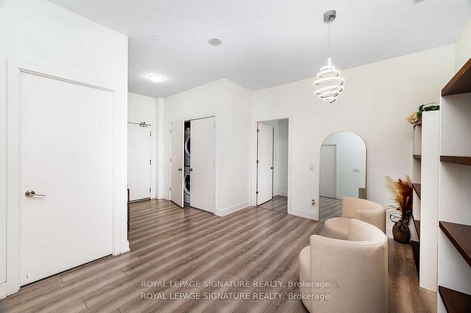 4011 Brickstone Mews PH4, Mississauga, ON L5B 0G3 – photo 2