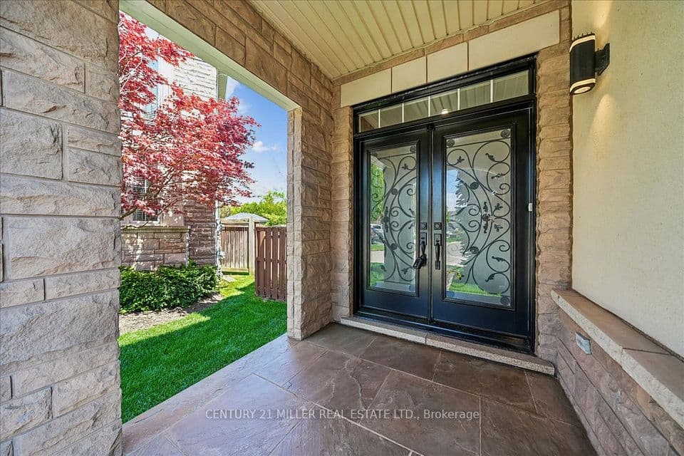2371 Calloway Drive, Oakville, ON L6M 0C1 – photo 3