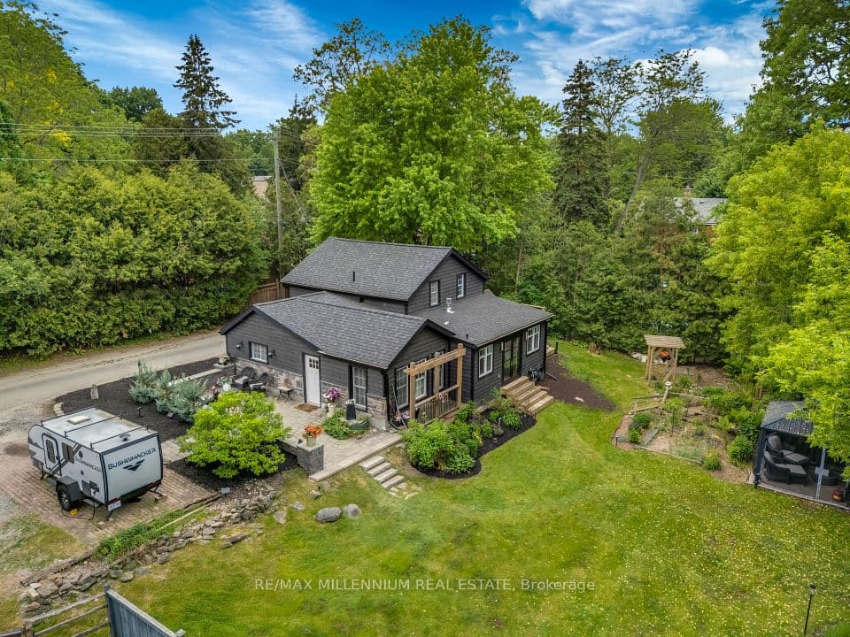 1510 Station Road, Caledon, ON L7C 3M2 – main photo