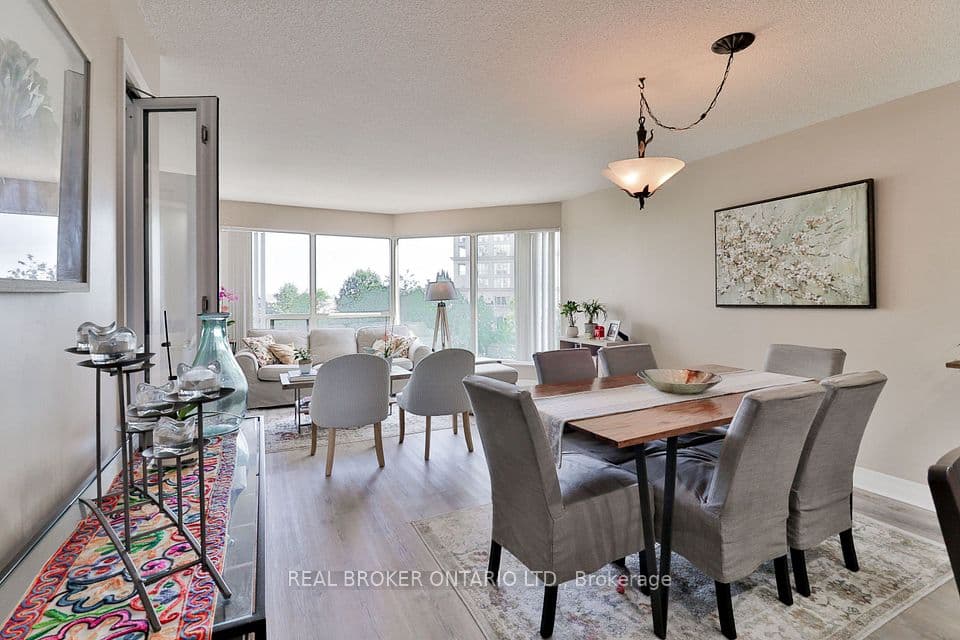 2269 Lake Shore Boulevard W 510, Toronto, ON M8V 3X6 – photo 3
