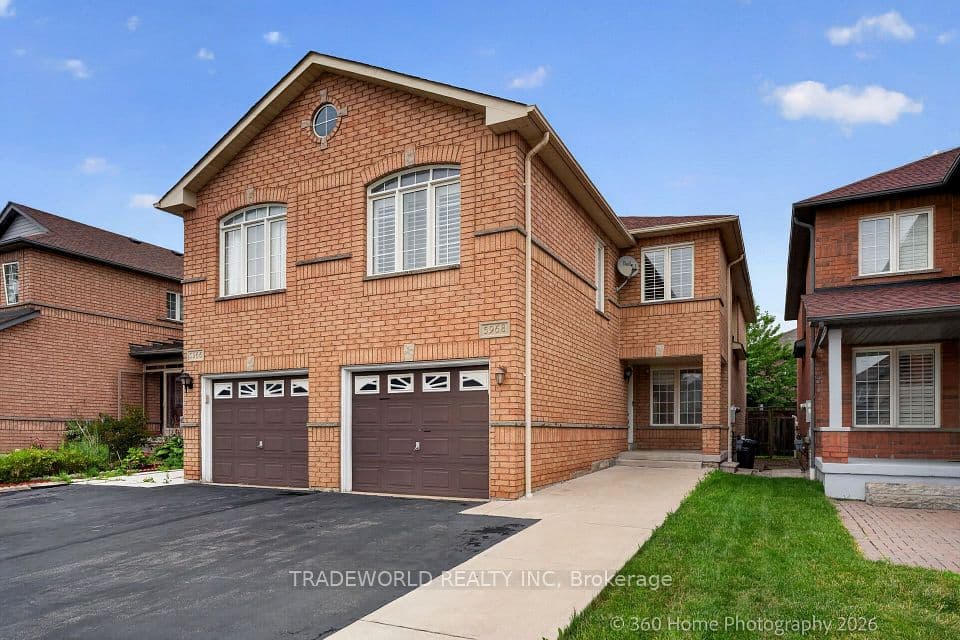 5968 Gant Crescent, Mississauga, ON L5V 2T6 – main photo