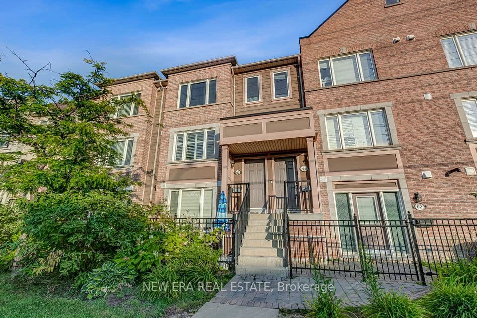 3056 Eglinton Avenue W 60, Mississauga, ON L5M 8E4 – main photo