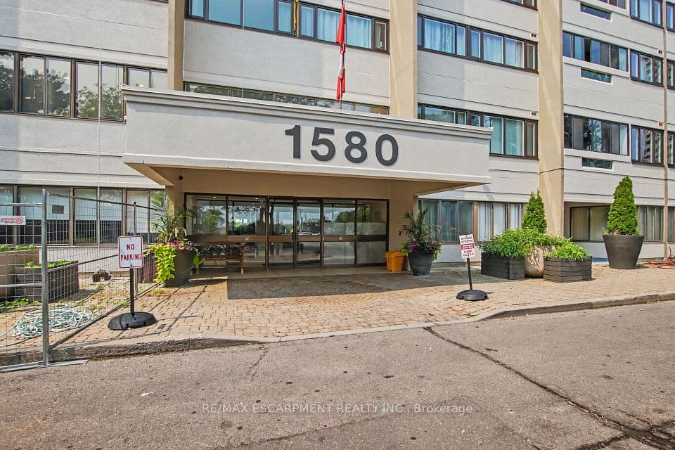 1580 Mississauga Valley Boulevard 1102, Mississauga, ON L5A 3T8 – photo 3