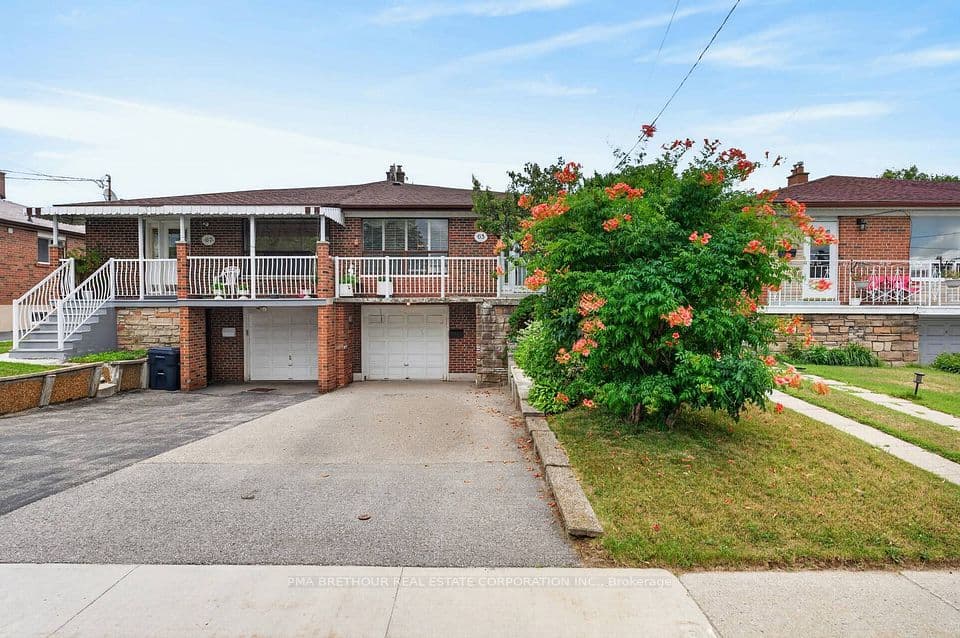 65 Goldsboro Road, Toronto, ON M9L 1A6 – main photo