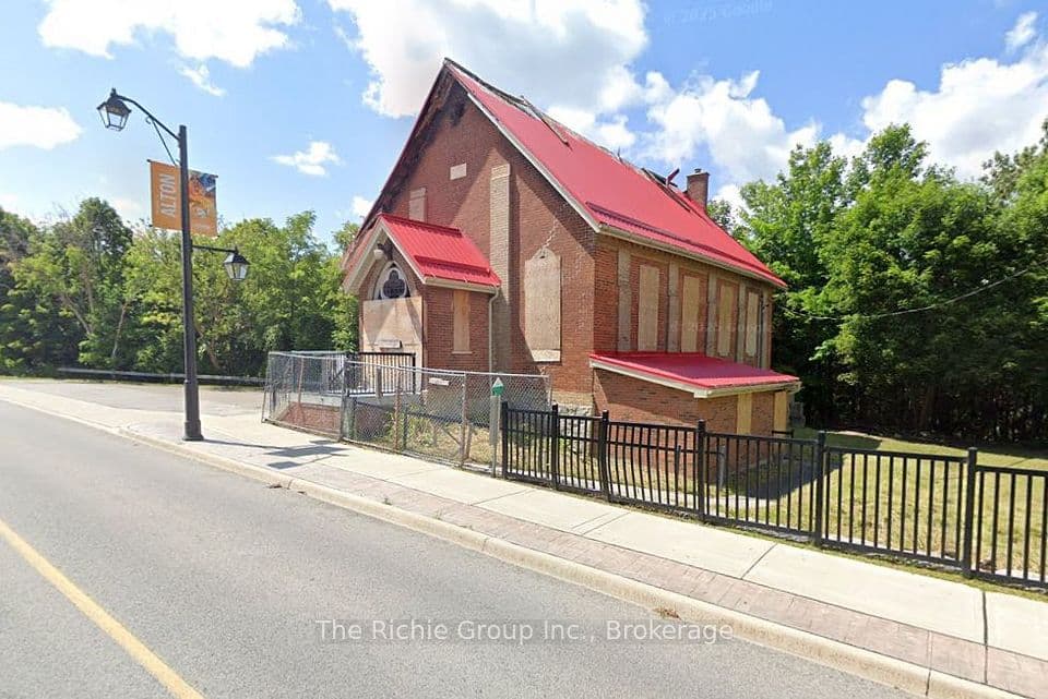 1532 Queen Street, Caledon, ON L7K 0C2 – main photo