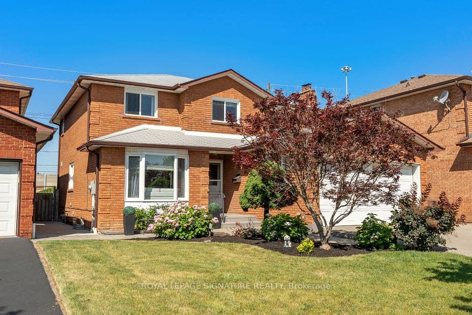 146 Beaver Bend Crescent, Toronto, ON M9B 5S1 – photo 2