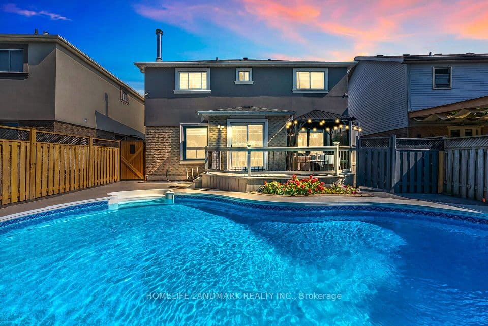 6200 Osprey Boulevard, Mississauga, ON L5N 5W4 – photo 2