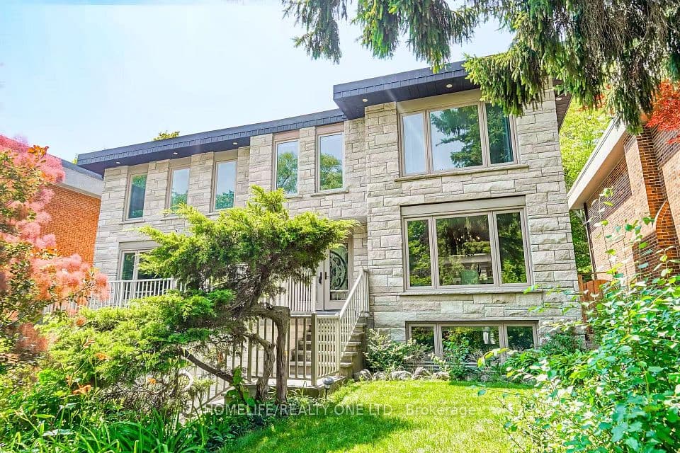 31 Bearwood Drive, Toronto, ON M9A 4G5 – photo 2