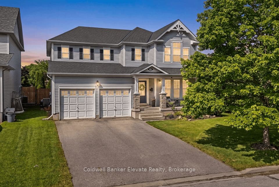 28 Brown's Crescent, Halton Hills, ON L7J 3A4 – photo 2