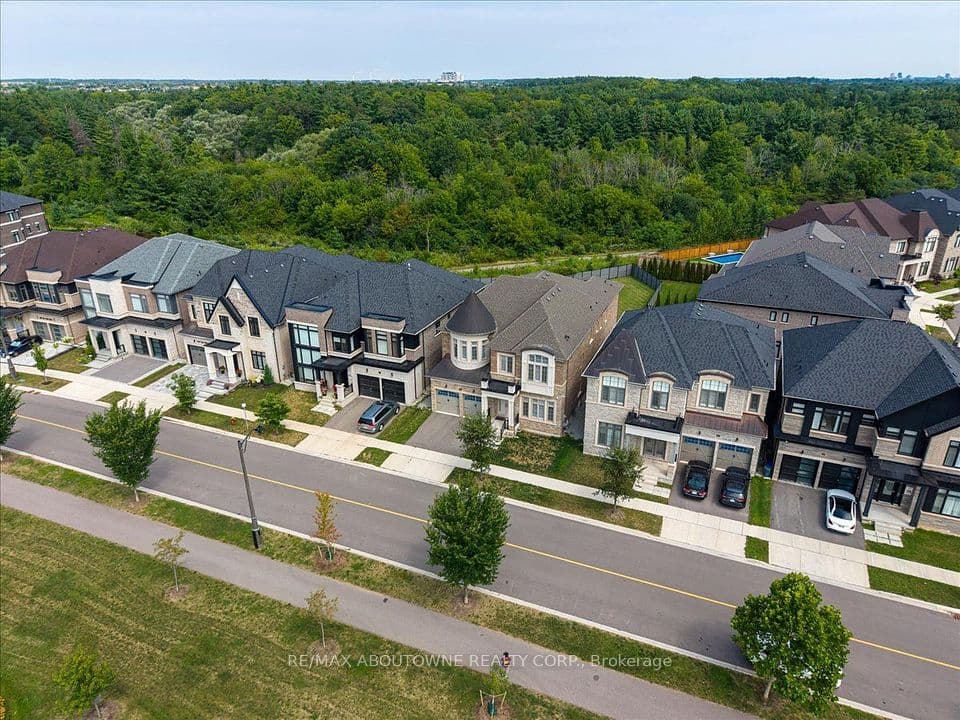 2359 Saw Whet Boulevard, Oakville, ON L6M 5M8 – photo 3