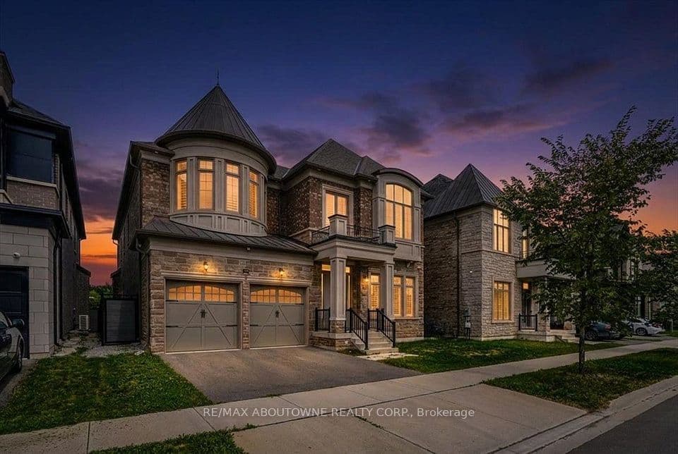 2359 Saw Whet Boulevard, Oakville, ON L6M 5M8 – main photo