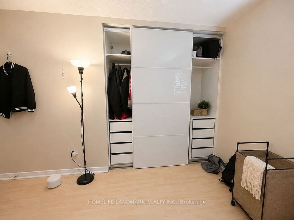 4674 Antelope Crescent, Mississauga, ON L4Z 2X1 – photo 3