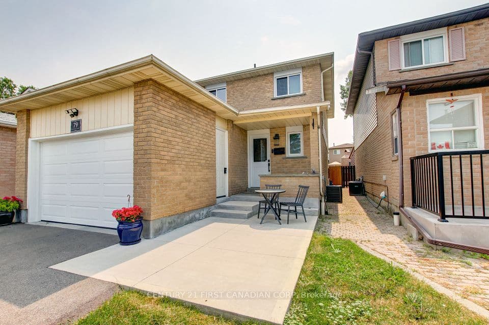 79 Newbridge Crescent, Brampton, ON L6S 4B5 – photo 3