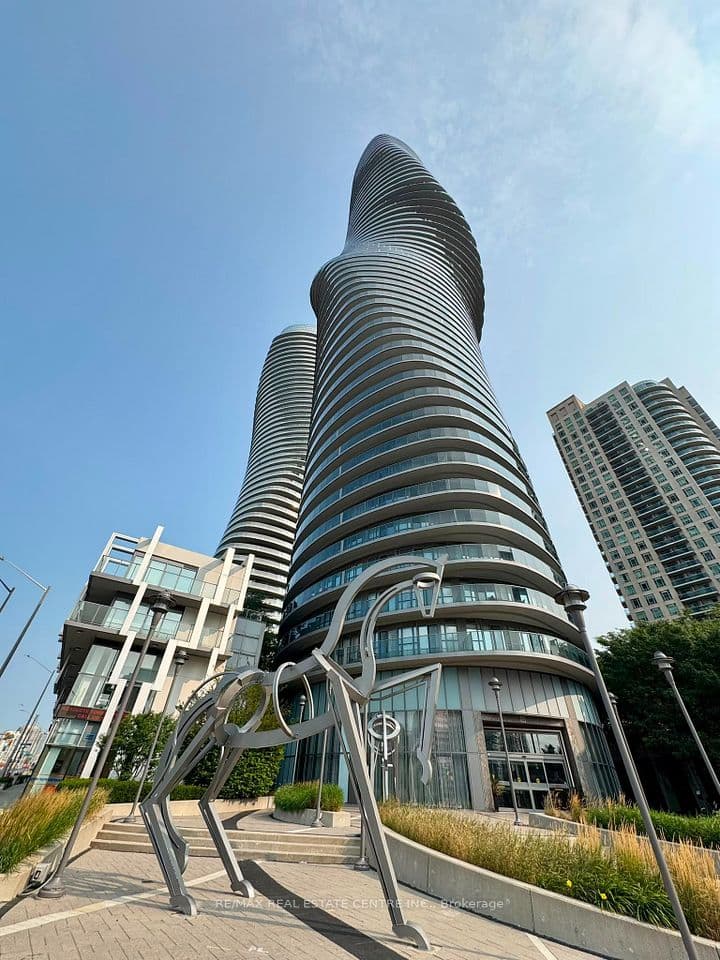 50 Absolute Avenue 802, Mississauga, ON L4Z 0A8 – photo 2