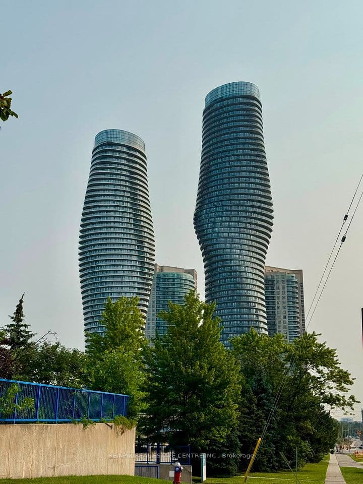 50 Absolute Avenue 802, Mississauga, ON L4Z 0A8 – photo 3
