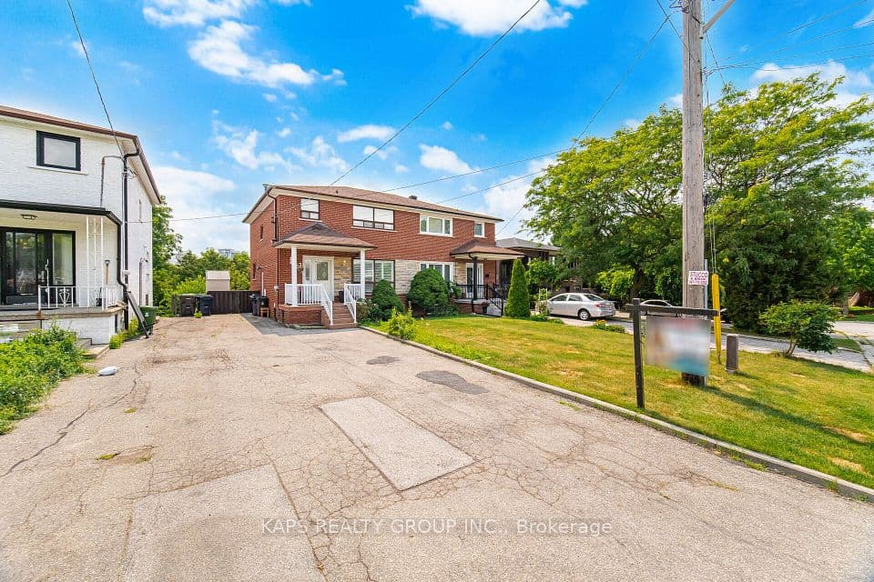 43 Donofree Road, Toronto, ON M6L 2P4 – photo 3