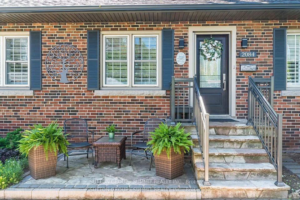 2084 EDINBURGH Drive, Burlington, ON L7R 2C9 – photo 3