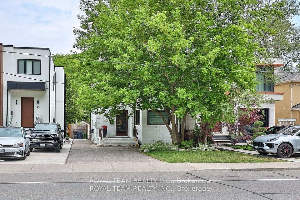 91 South Kingsway Way, Toronto, ON M6S 3T4 – main photo