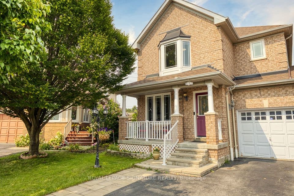 2449 BANKSIDE DR Drive, Mississauga, ON L5M 6E6 – photo 2