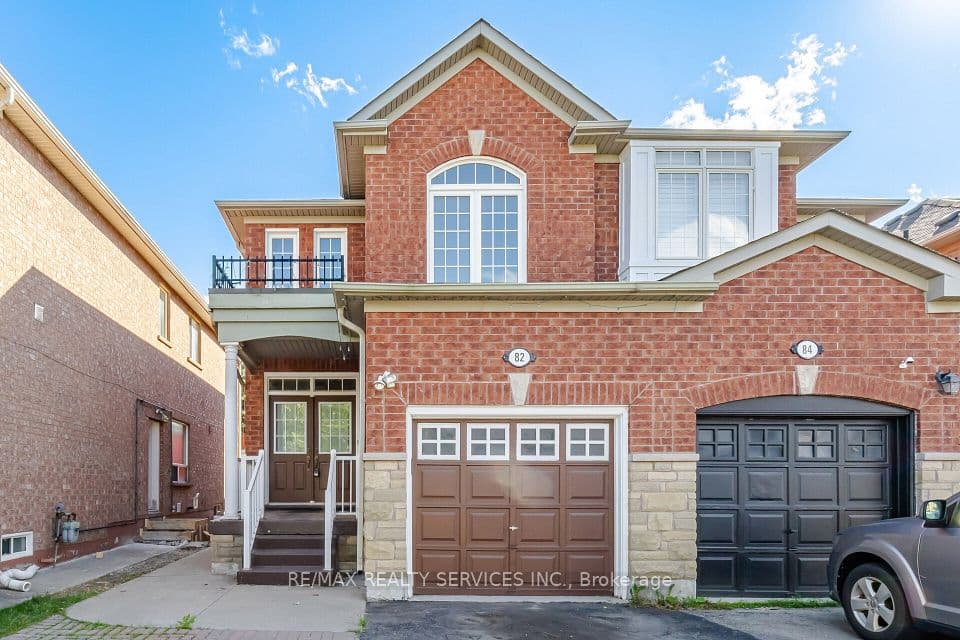82 Rubysilver Drive, Brampton, ON L6P 1R1 – main photo