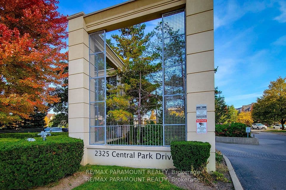 2325 Central Park Drive 1102, Oakville, ON L6H 0E2 – photo 3