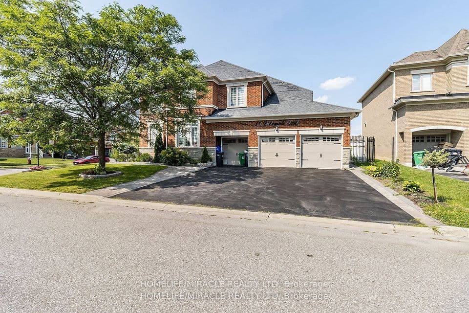 19 Valleyside Trail, Brampton, ON L6P 2G4 – main photo