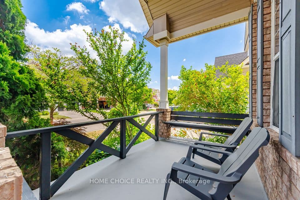 670 Dolby Crescent, Milton, ON L9T 5V5 – photo 2