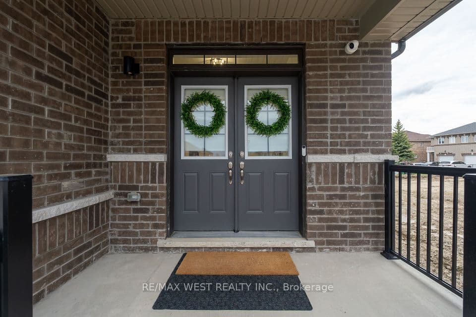 24 Hanton Crescent, Caledon, ON L7E 2M3 – photo 3