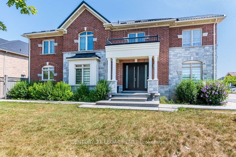 11 DRUMMONDVILLE Drive, Brampton, ON L6P 3M6 – photo 3