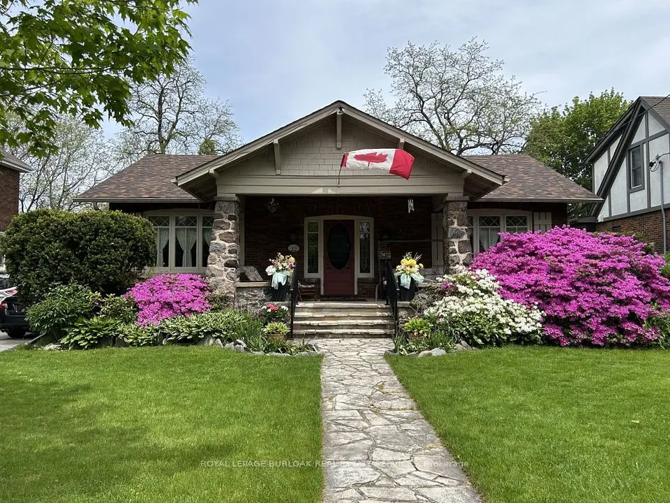 569 Locust Street, Burlington, ON L7S 1V7 – main photo