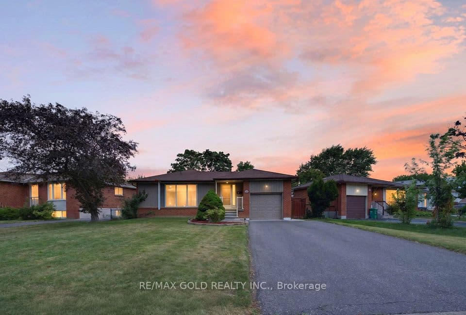 26 Deerfield Crescent, Brampton, ON L6T 1K7 – main photo