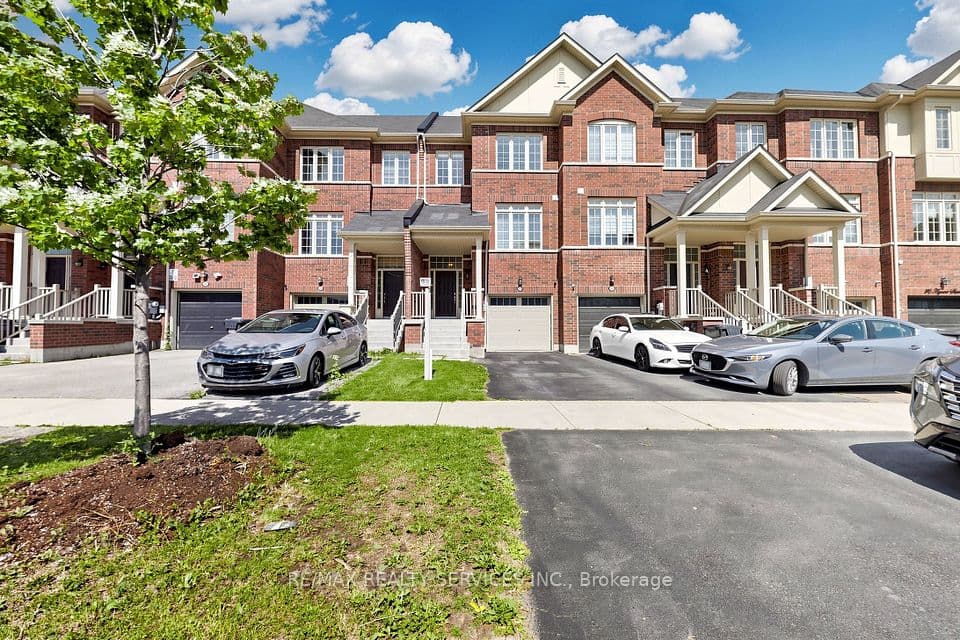 32 Agava Street, Brampton, ON L7A 4S5 – photo 2