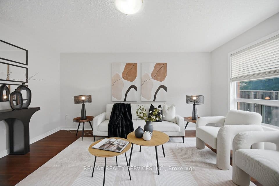 9 Ollie Avenue, Brampton, ON L6X 0M8 – photo 2