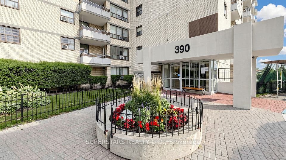 390 Dixon Road 1906, Toronto, ON M9R 1T4 – photo 2