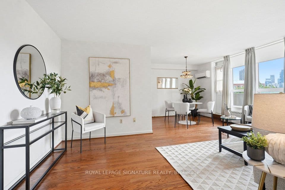45 Southport Street 502, Toronto, ON M6S 3N5 – photo 2