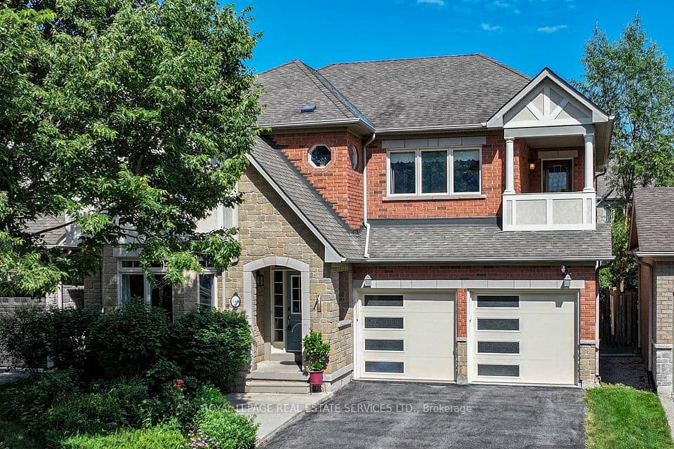 3368 Raspberry Bush Trail, Oakville, ON L6L 6V2 – main photo