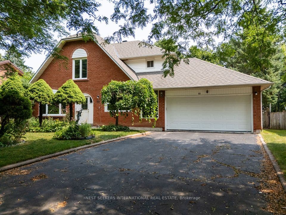 10 Lennox Court, Brampton, ON L6Z 1V9 – main photo
