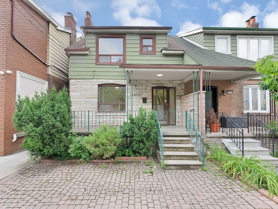 1373 Davenport Road, Toronto, ON M6H 2H5 – main photo
